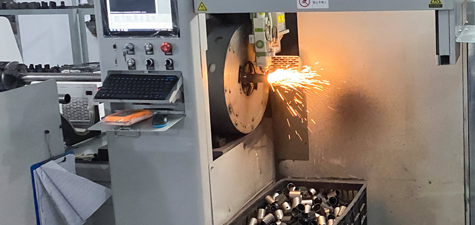 全自动激光切管机